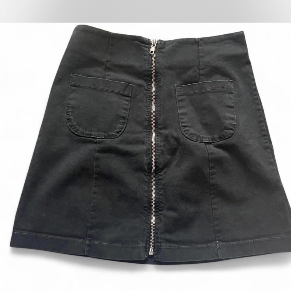 Brandy Melville Black Zippered Women's Skirt in size 0